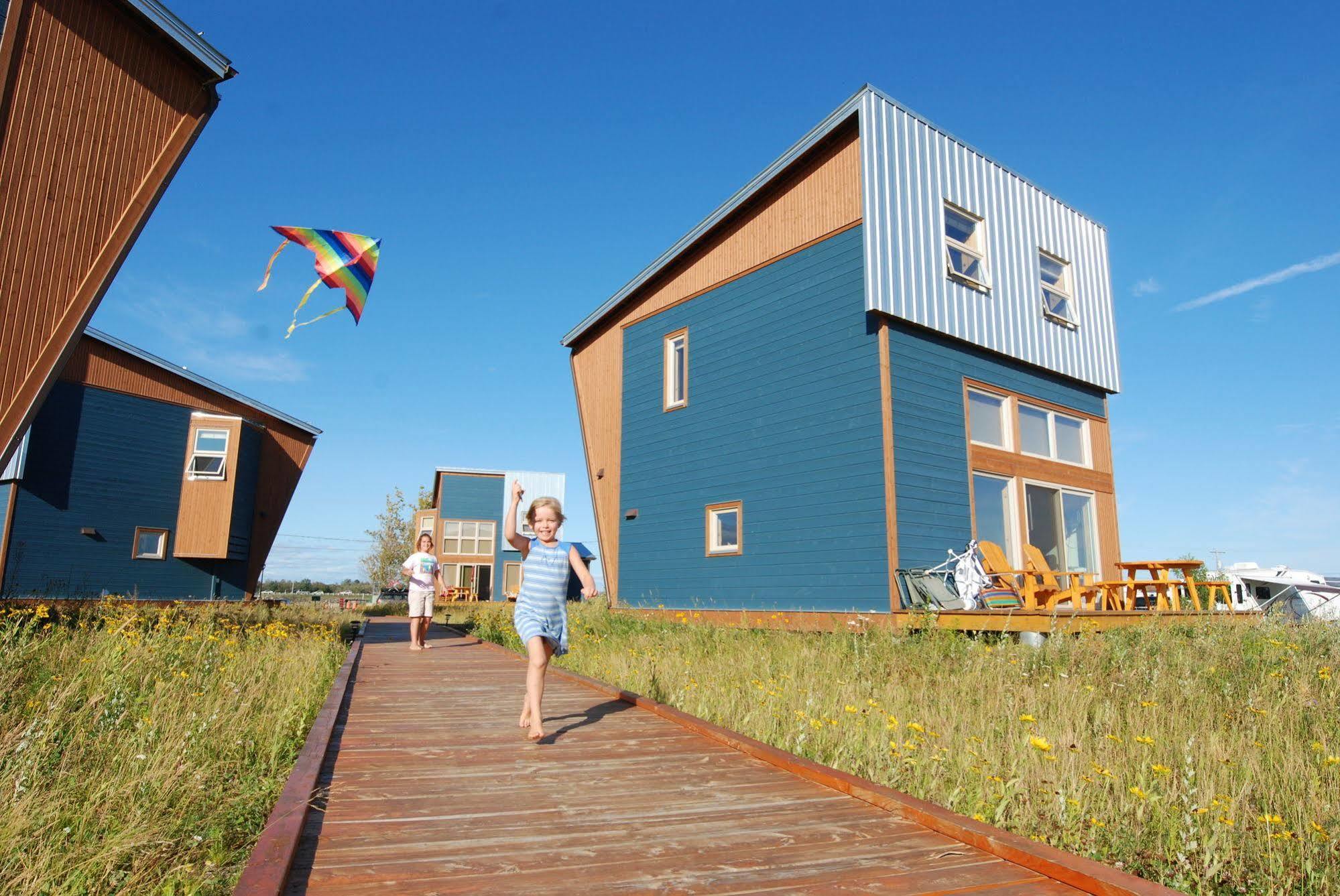 Les Chalets Du Bioparc Bonaventure Eksteriør billede